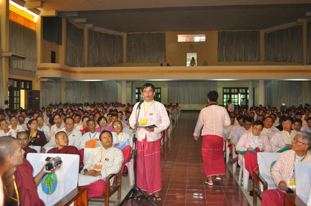 ဗော်ဒဳမဝ်ကရေသဳမန် လလောၚ် လုပ်ပေဲါရုဲမာဲ (၂၀၁၅) ရောၚ်