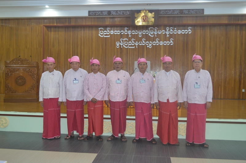 ဘာအလဵုအသဳဗတောန်လိက်မန်ထေက် ညံၚ်ဂွံဗ္တောန်အာလိက်မန်ဂှ် အမာတ်မန်တံနွံပၟိက်