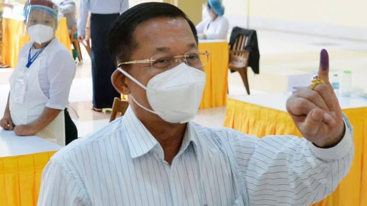 ညးဍုင်ကွာန်မန်တအ် စိုတ်ဟွံလုပ်စကဵု ပေါဲရုဲမာဲ
