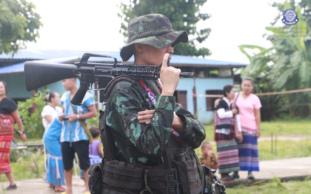 ပ္ဍဲပွိုင်ဍုင်ဖါအင်ဂှ် ဟွံကဵုအခေါင်ကၠောန် ပေါဲရုဲမာဲရောင် ကေအေန်ယူ ပ္တိတ်လဝ်လိက်